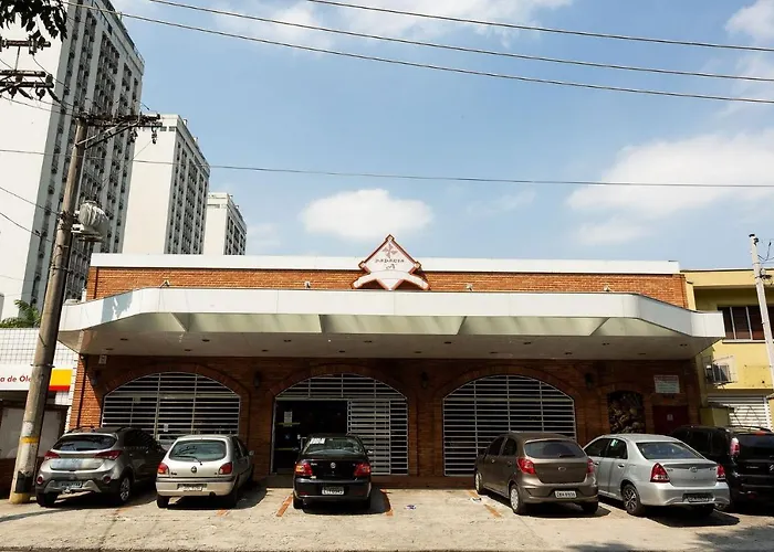 Apartamento Com Quintal Em Alto De Pinheiros