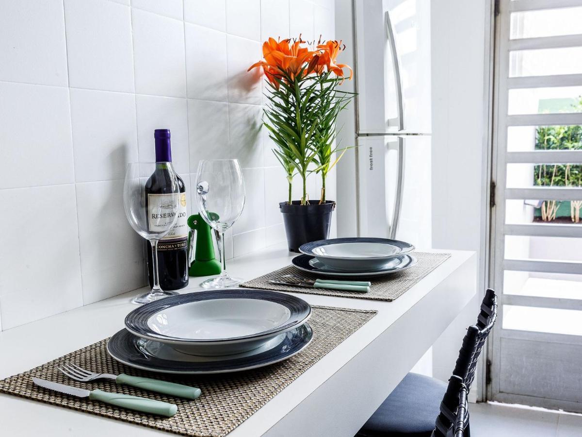 Apartamento Com Quintal Em Alto De Pinheiros *